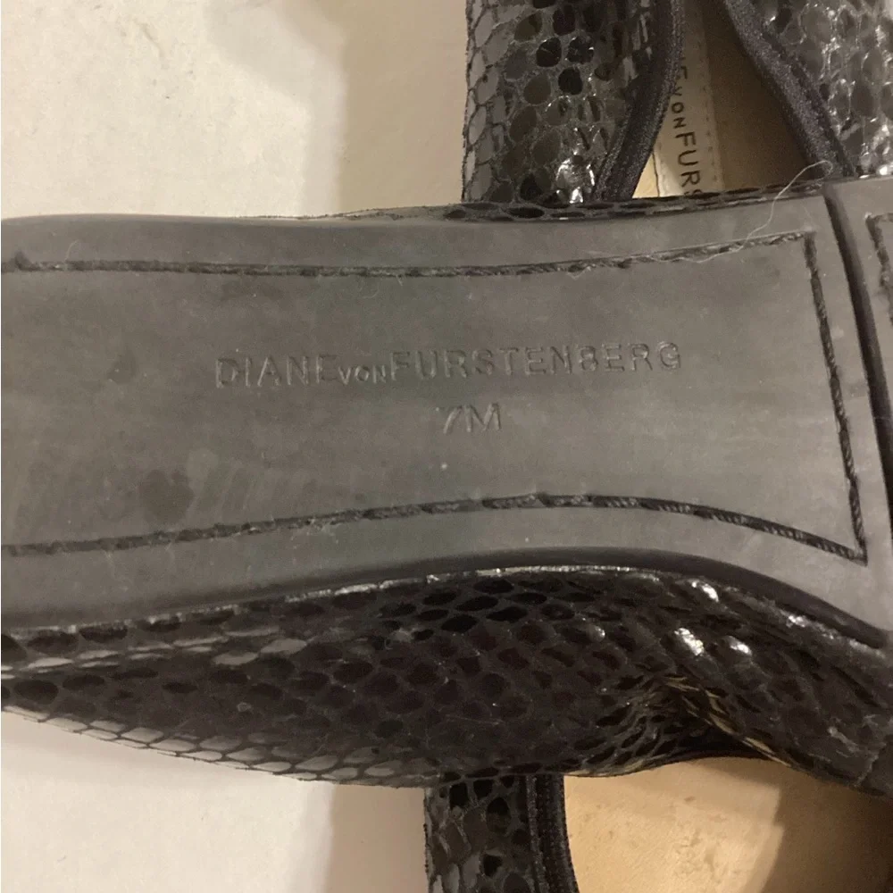 Diana Von Furstenberg Ballet Flats Snakeprint Size 7 M - Picture 6 of 6